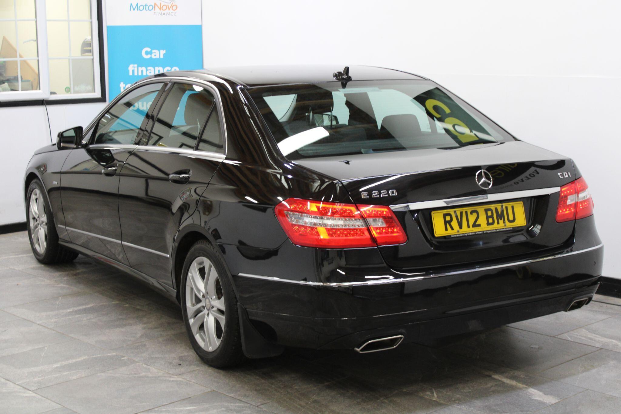 Mercedes E Class - Image 18