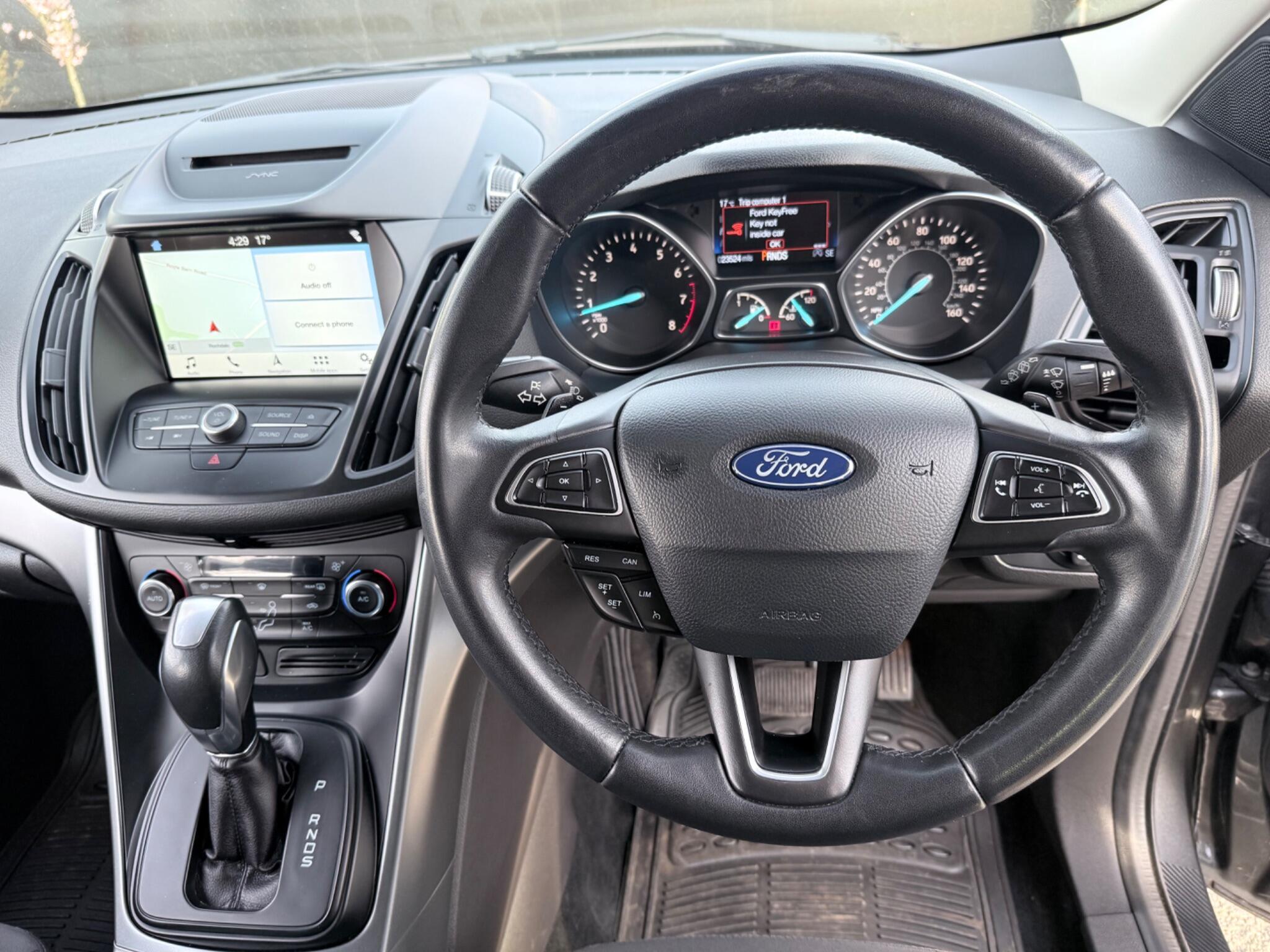 Ford Kuga - Image 42