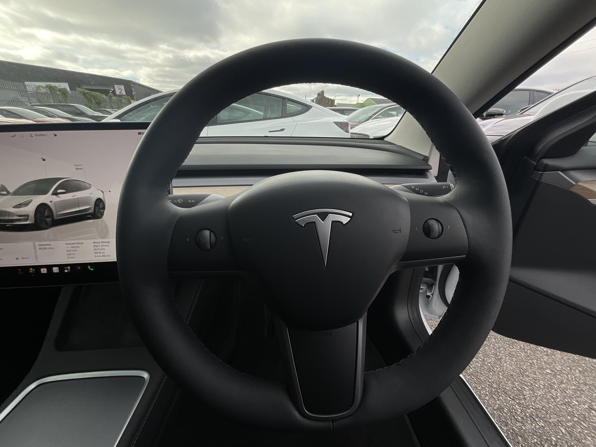 Tesla Model 3 - Image 20