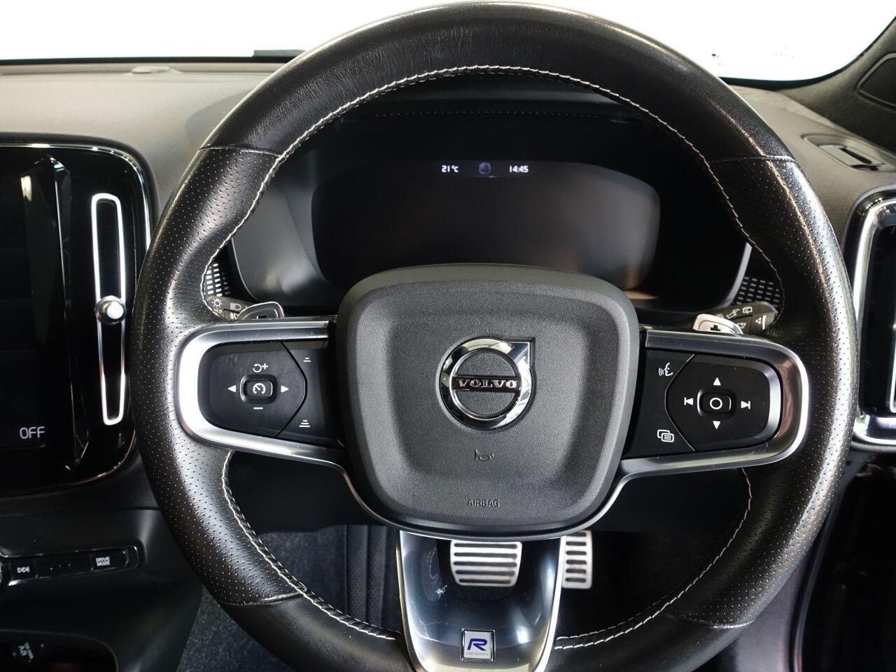 Volvo XC40 - Image 19