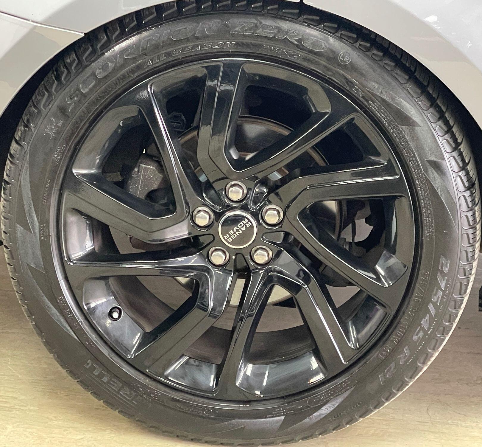 Land Rover RANGE ROVER SPORT - Image 18