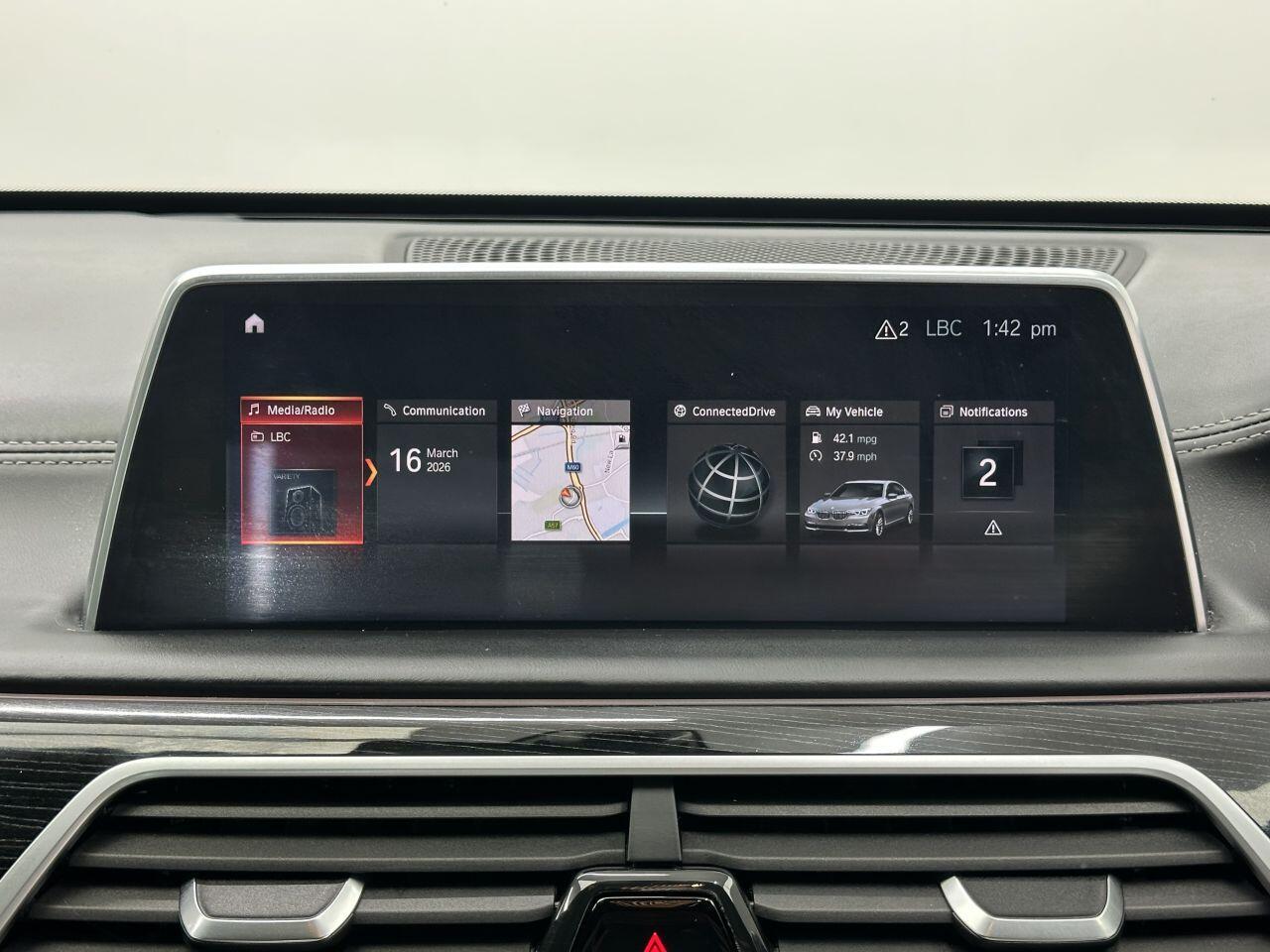 BMW 7 Series - Image 23