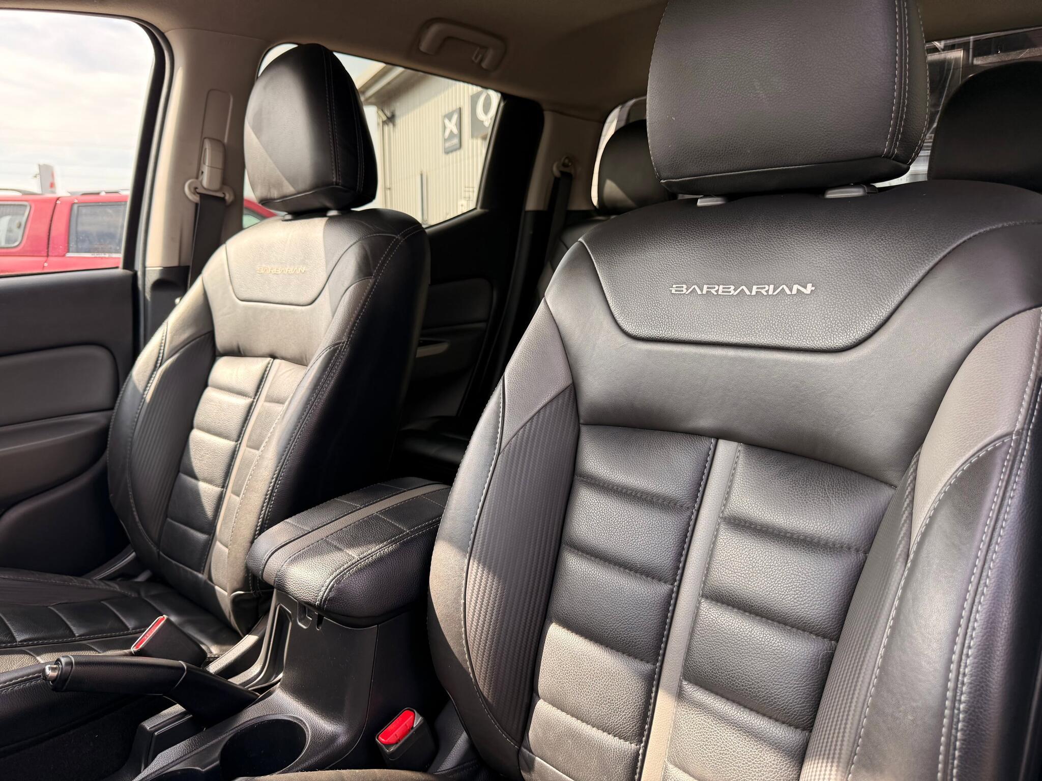 Mitsubishi L200 - Image 20
