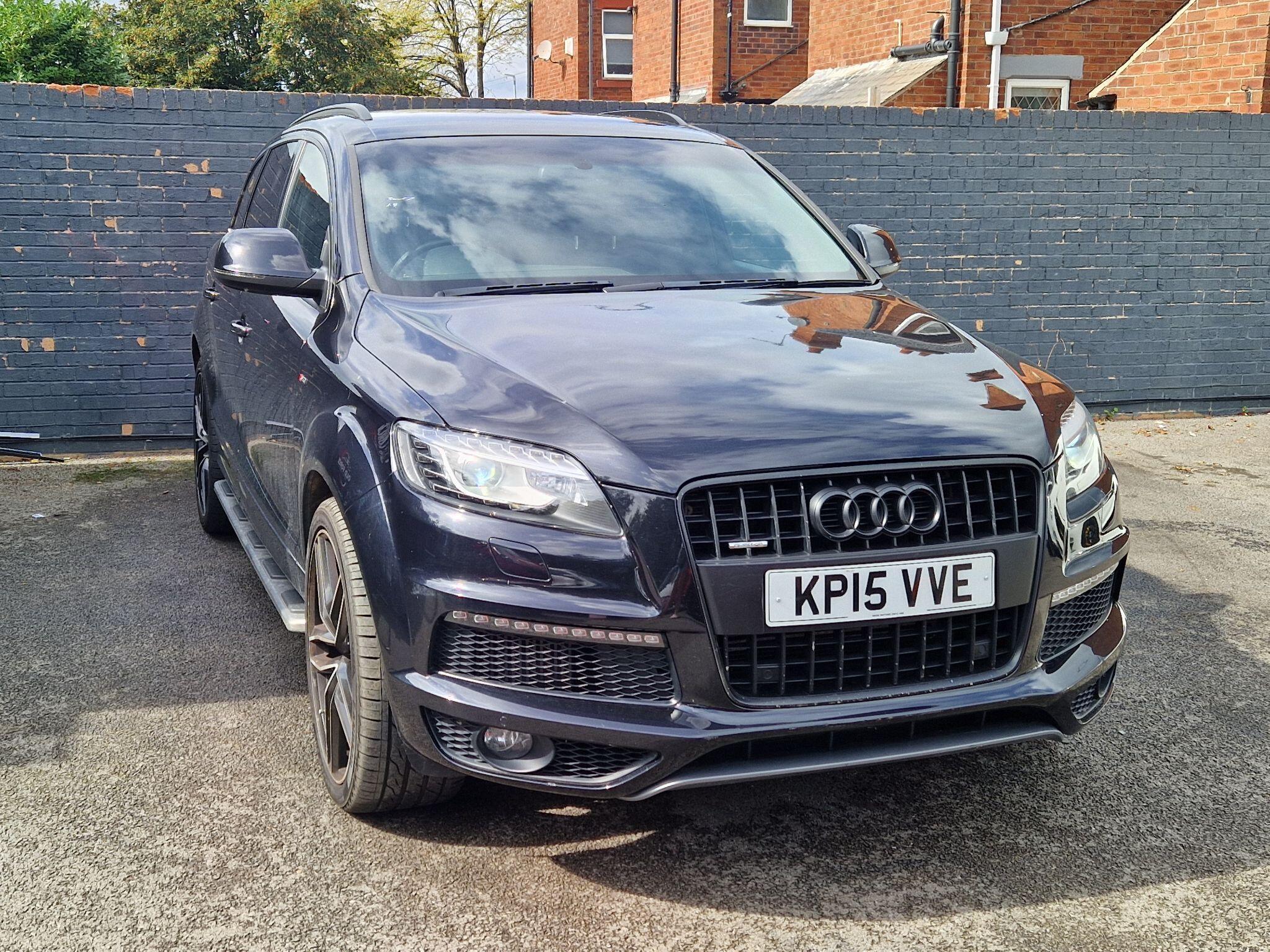 Audi Q7 - Image 17