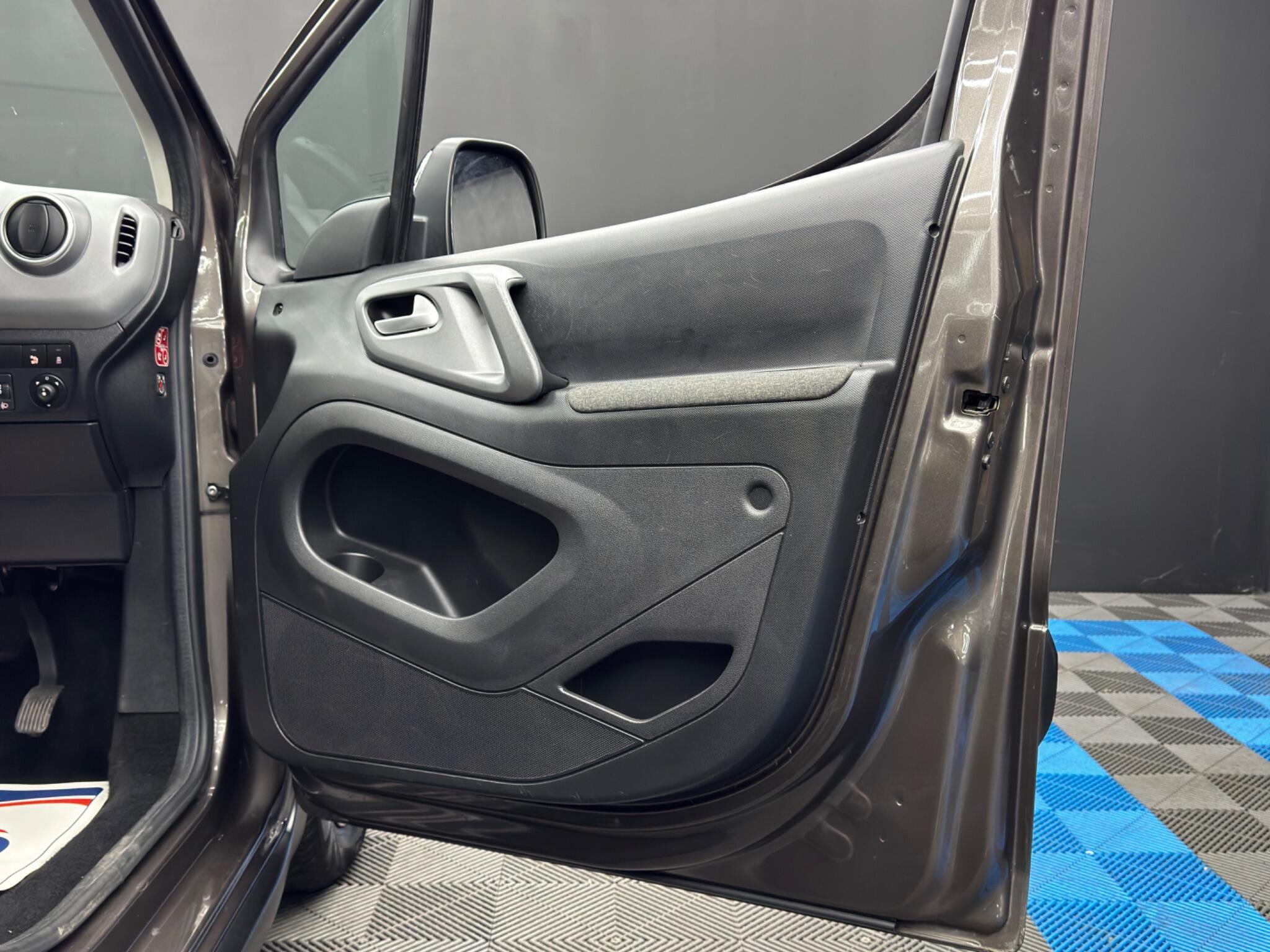 Citroen Berlingo - Image 37