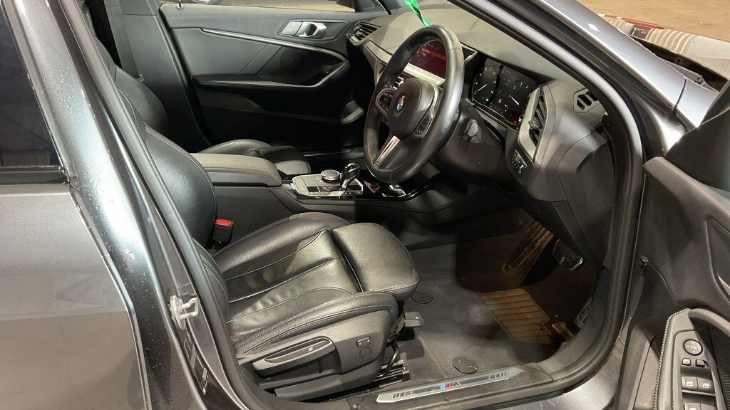 BMW 1 Series - Image 3