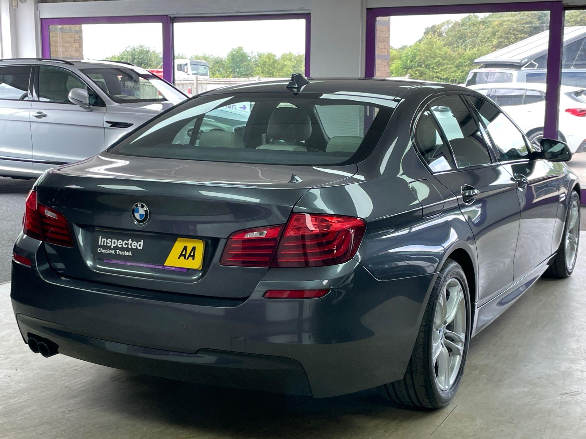 BMW 5 Series - Image 11