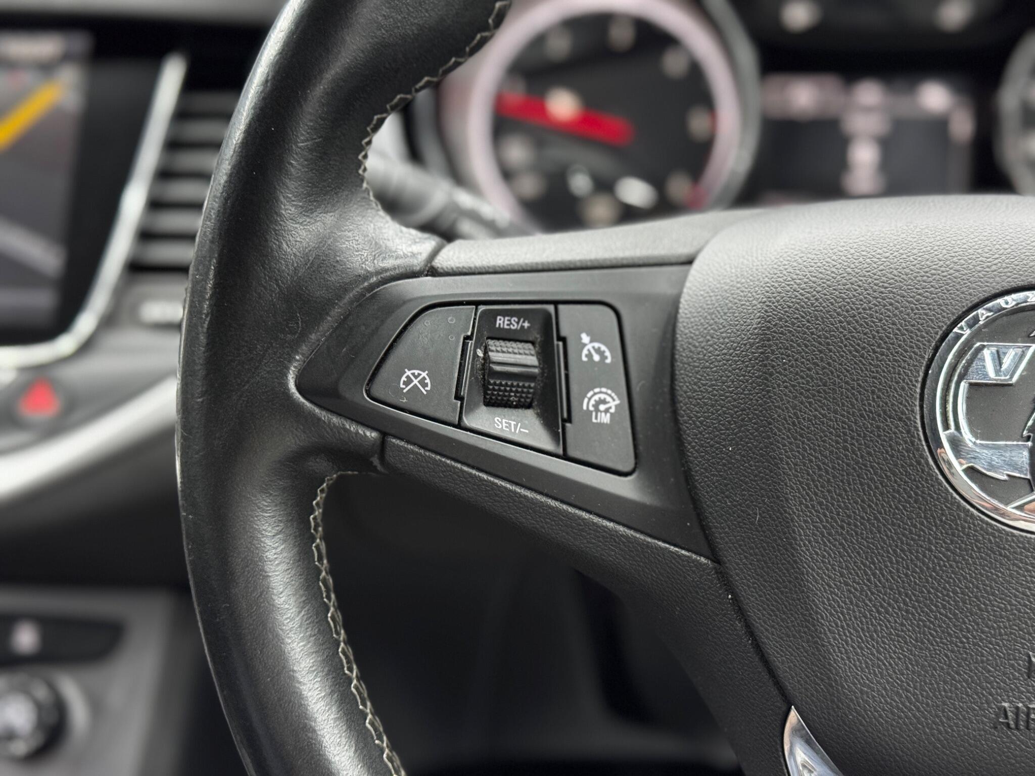 Vauxhall Astra - Image 20