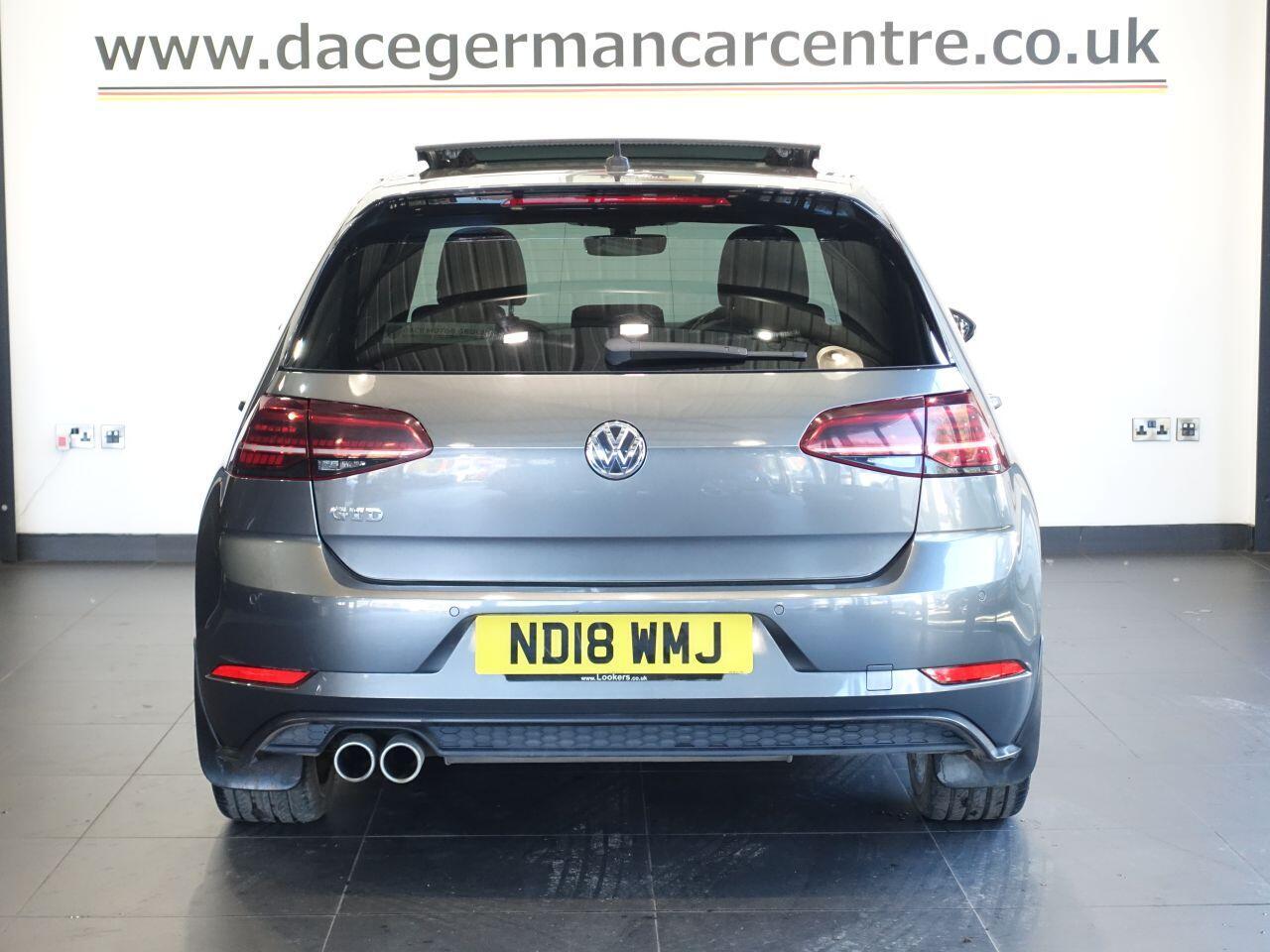 Volkswagen Golf - Image 8