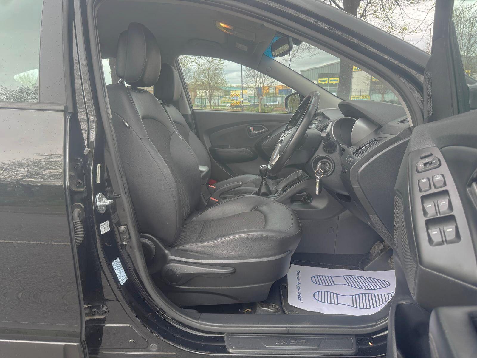 Hyundai ix35 - Image 22