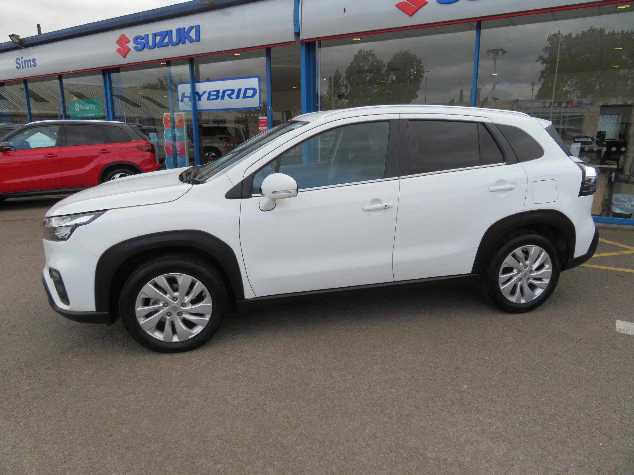 Suzuki S-Cross - Image 12