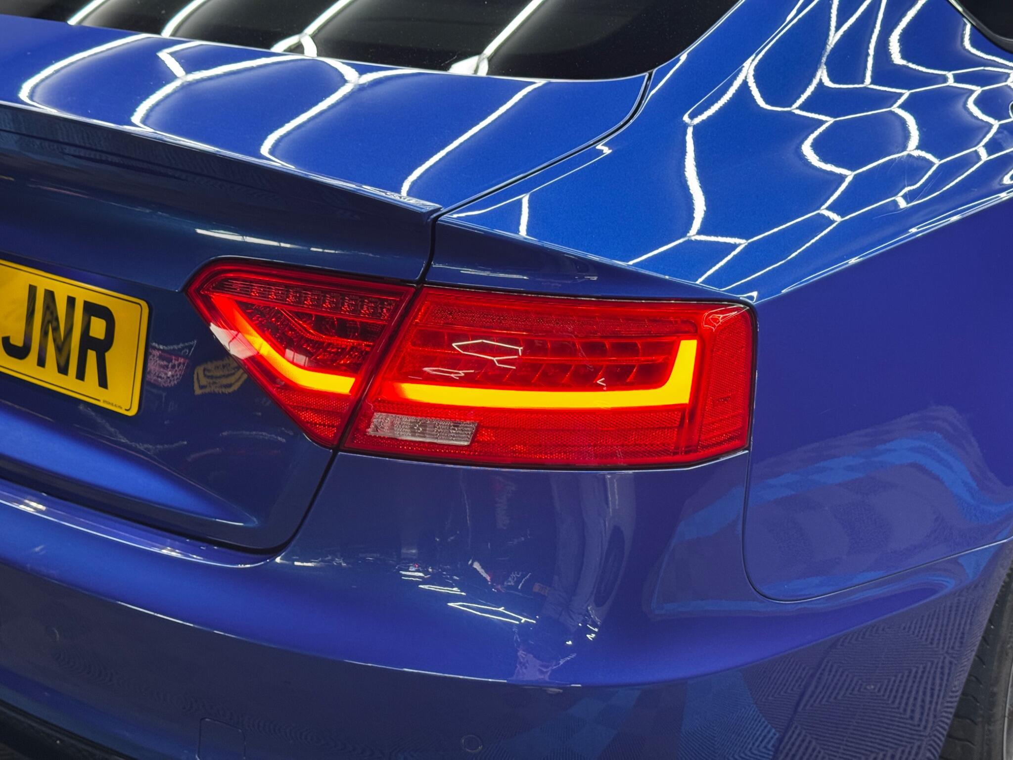 Audi A5 - Image 44