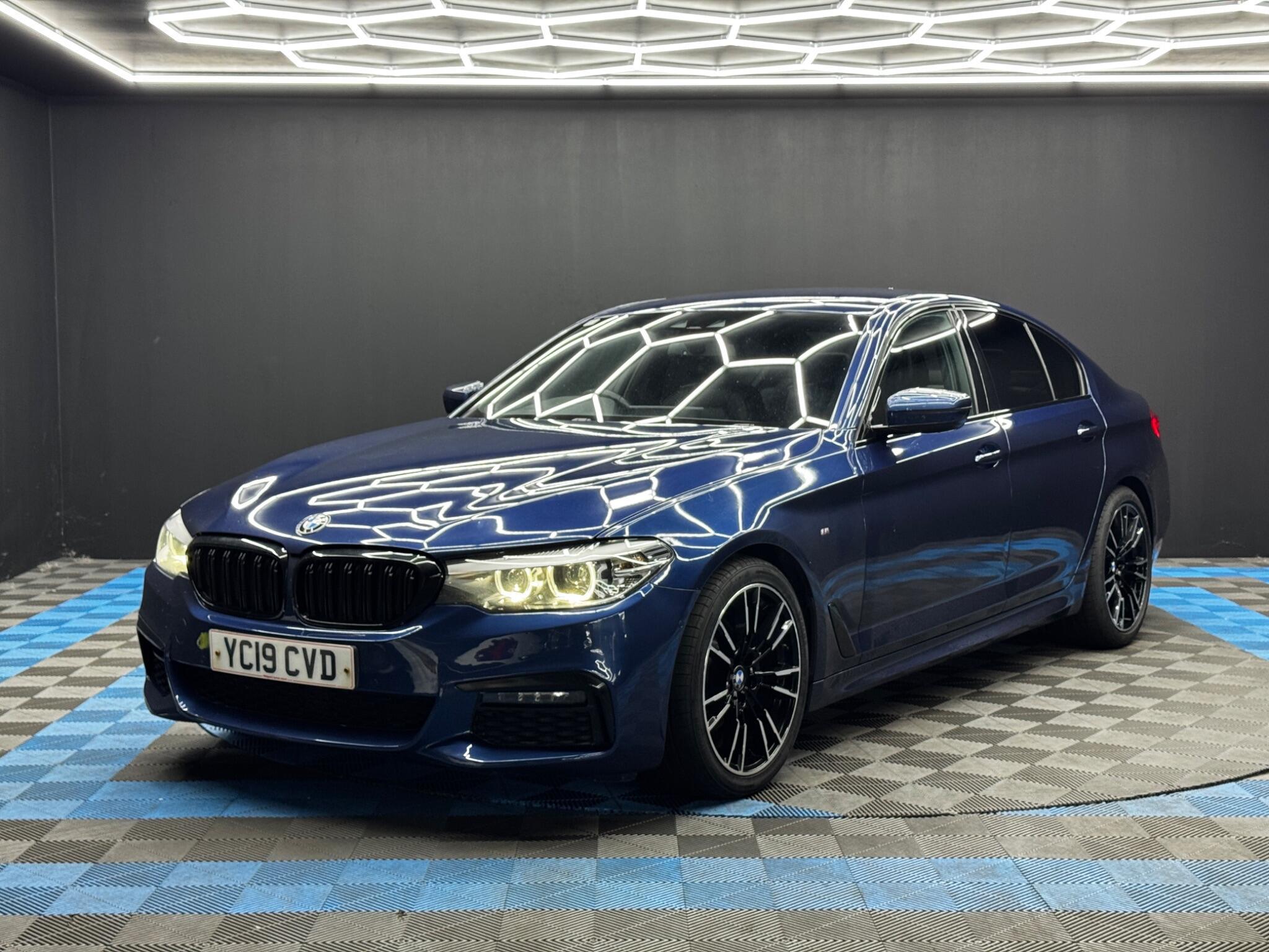 BMW 5 Series - Image 3