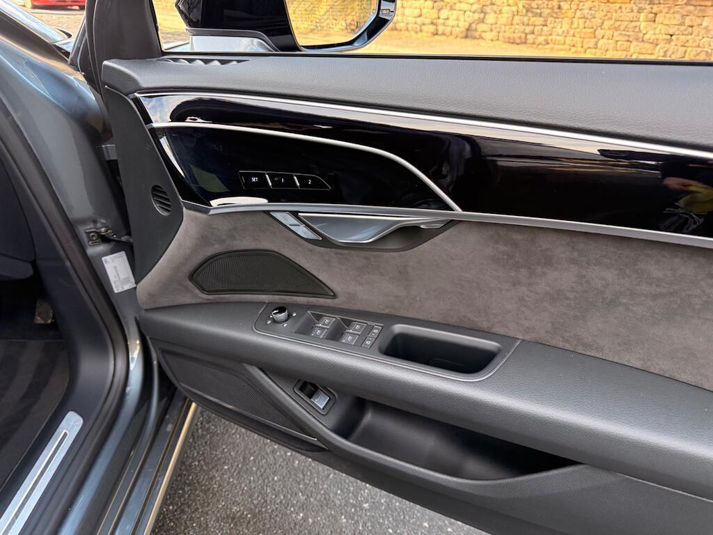 Audi A8 - Image 39