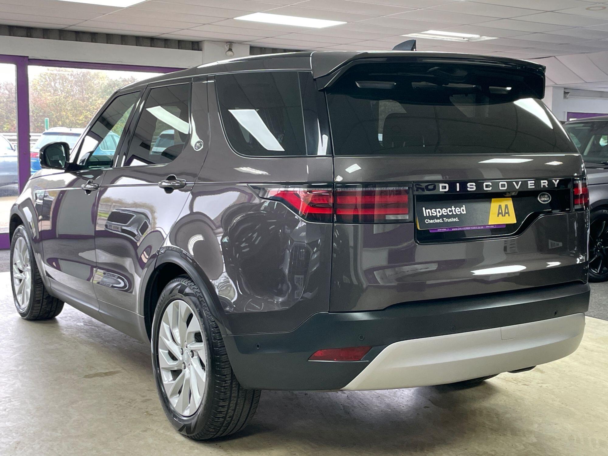 Land Rover Discovery - Image 8