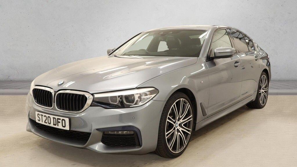 BMW 5 Series - Image 2
