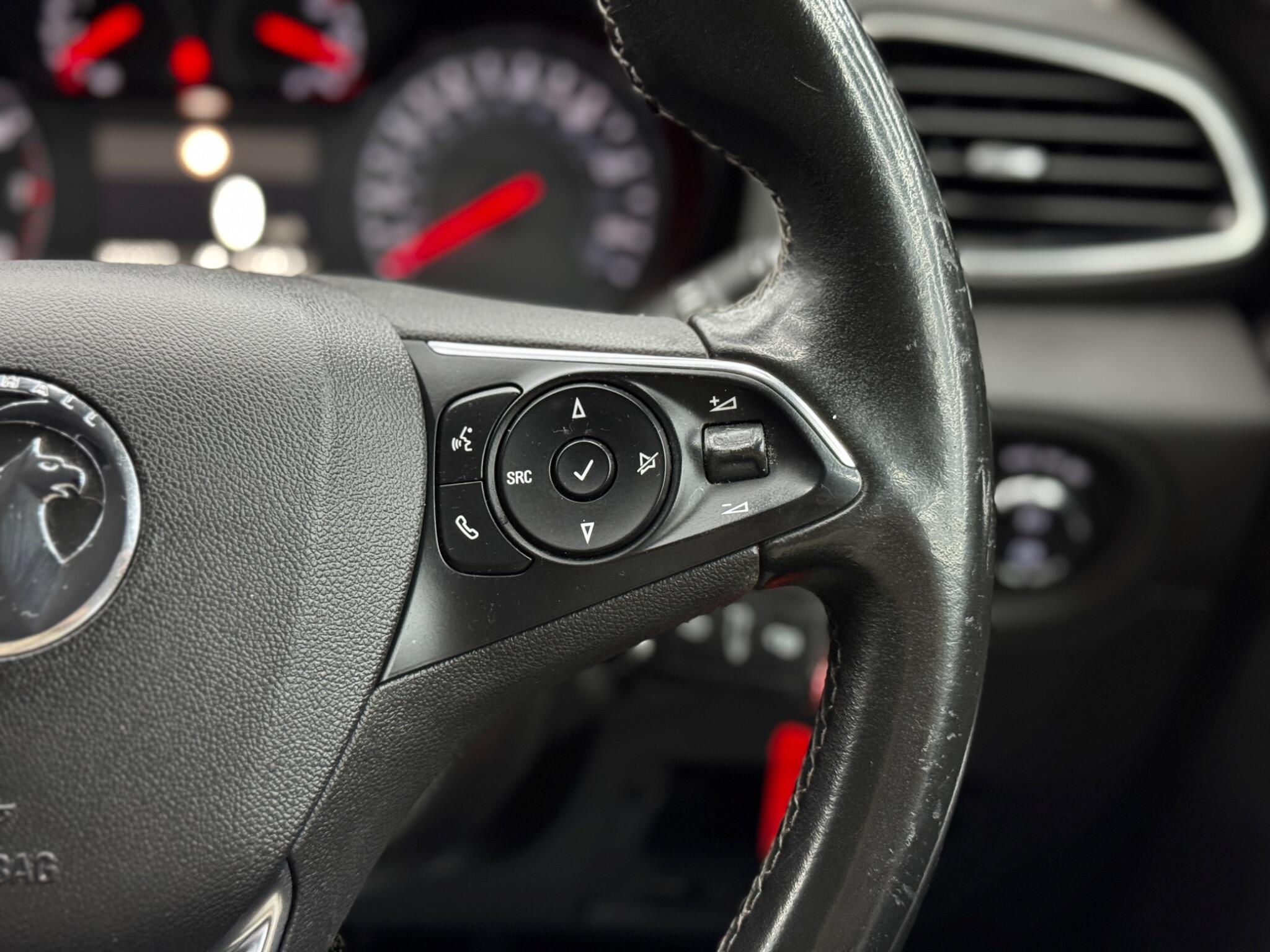 Vauxhall Grandland X - Image 19
