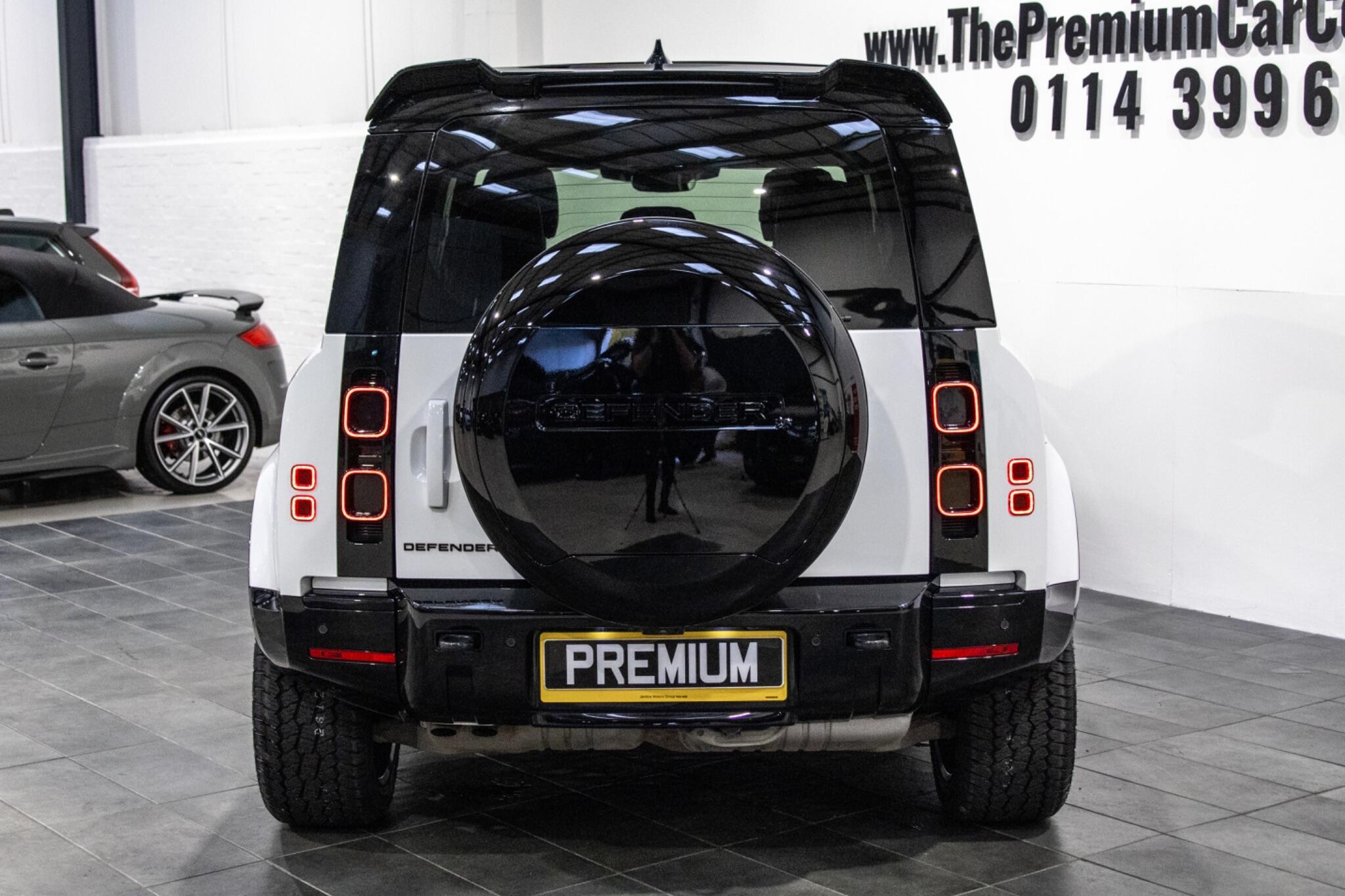 Land Rover Defender 110 - Image 9
