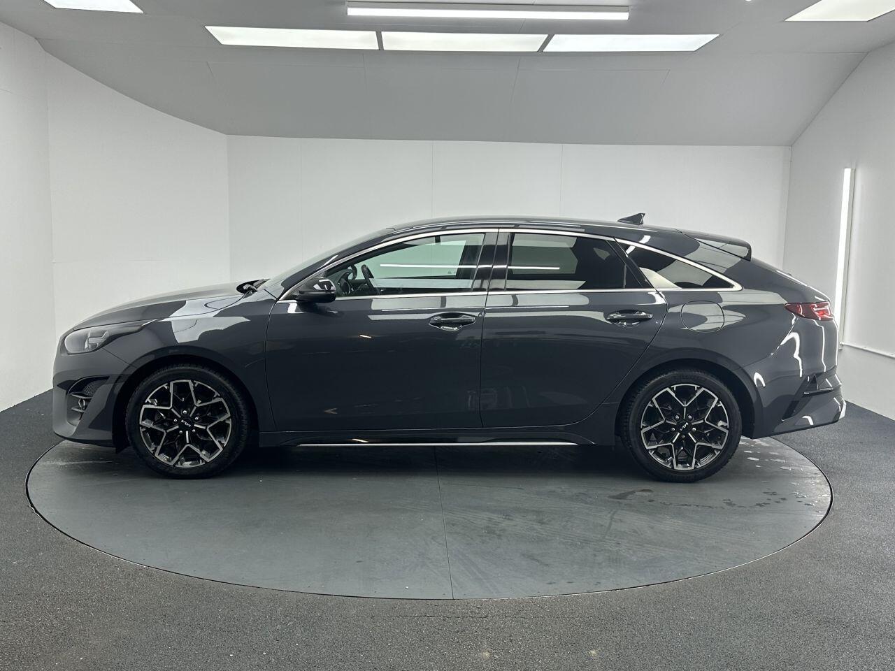 Kia ProCeed - Image 7