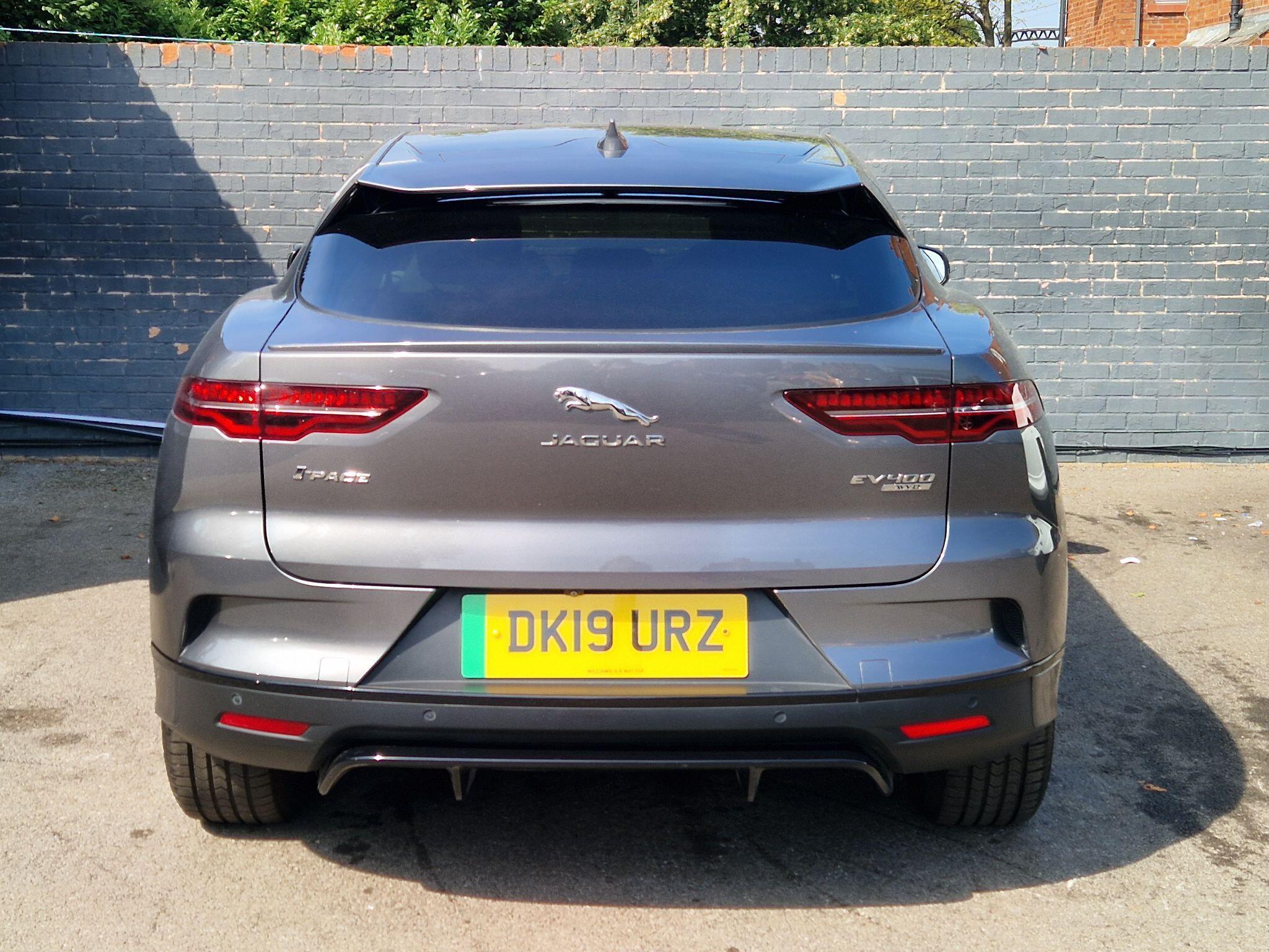 Jaguar I-Pace - Image 9