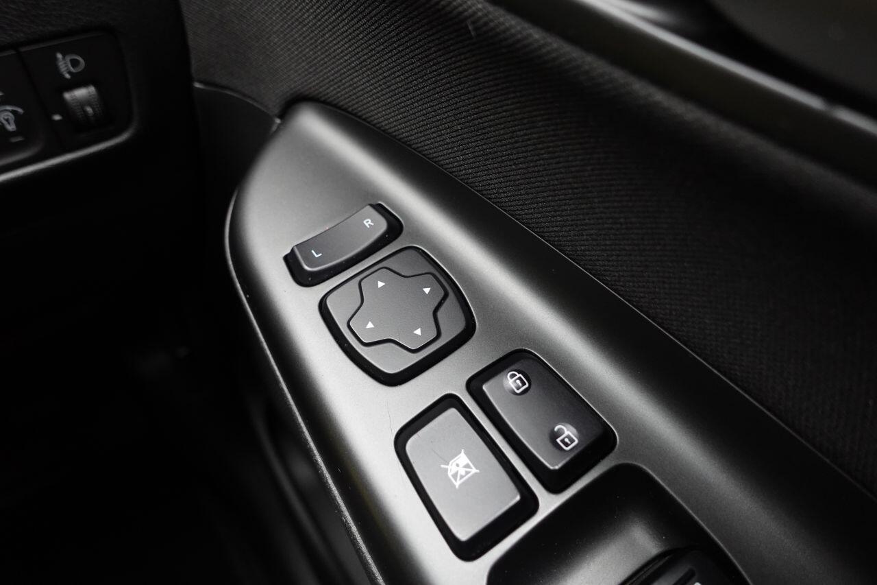 Hyundai Kona - Image 42