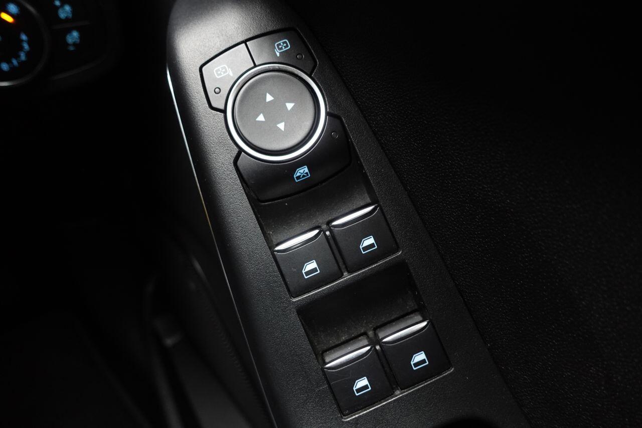 Ford Fiesta - Image 36