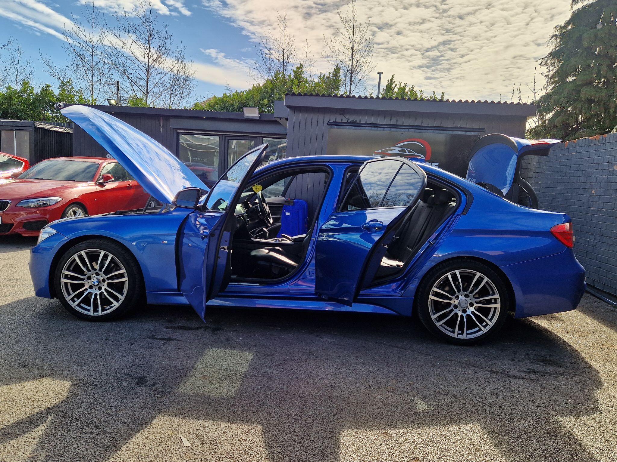 BMW 3 Series - Image 10