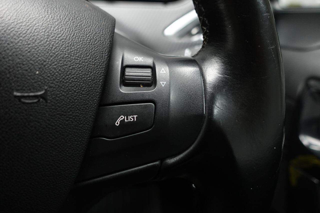 Peugeot 208 - Image 41