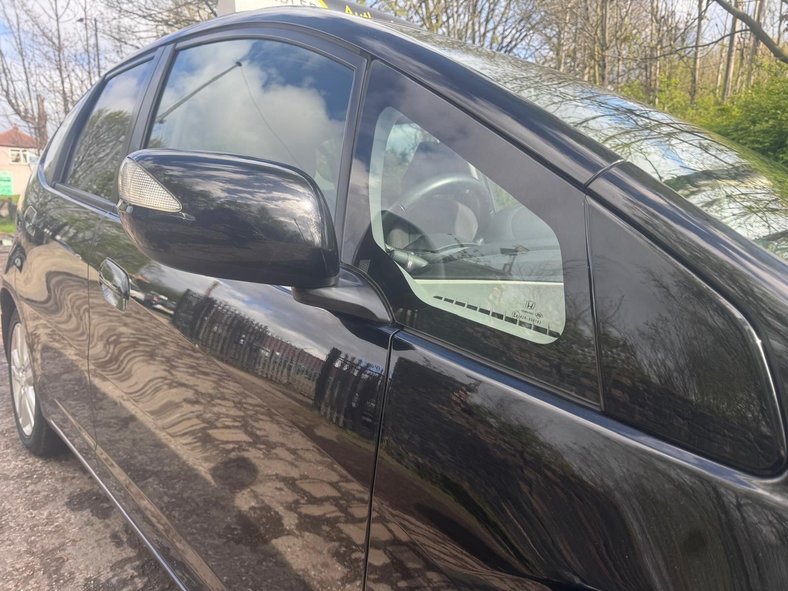 Honda Jazz - Image 4