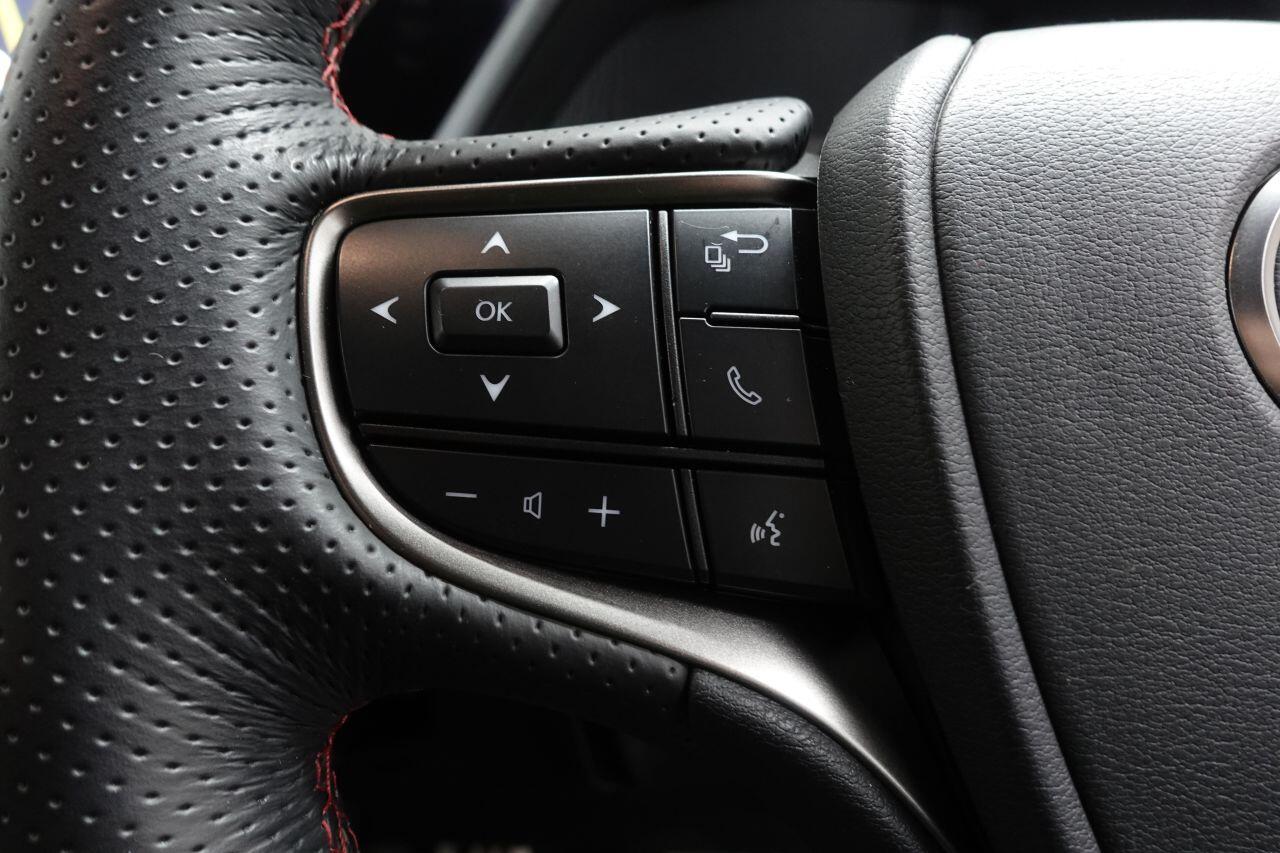 Lexus UX - Image 33