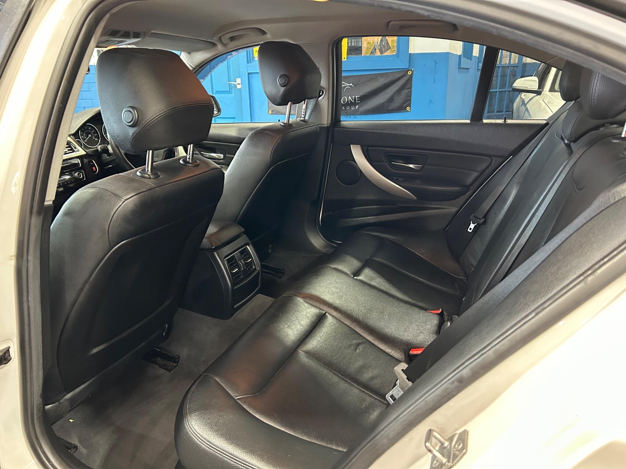 BMW 3 Series - Image 26