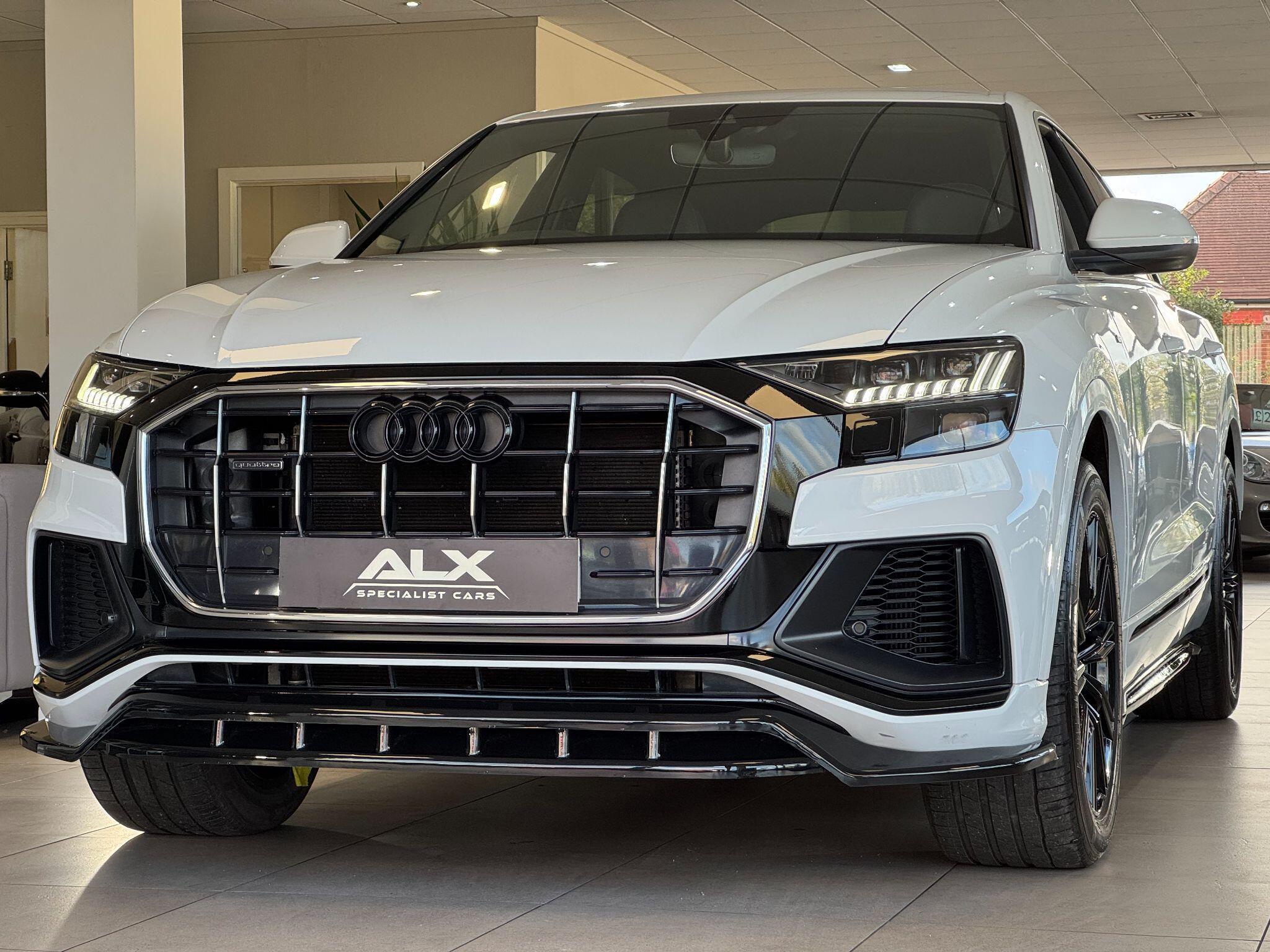 Audi Q8 - Image 14