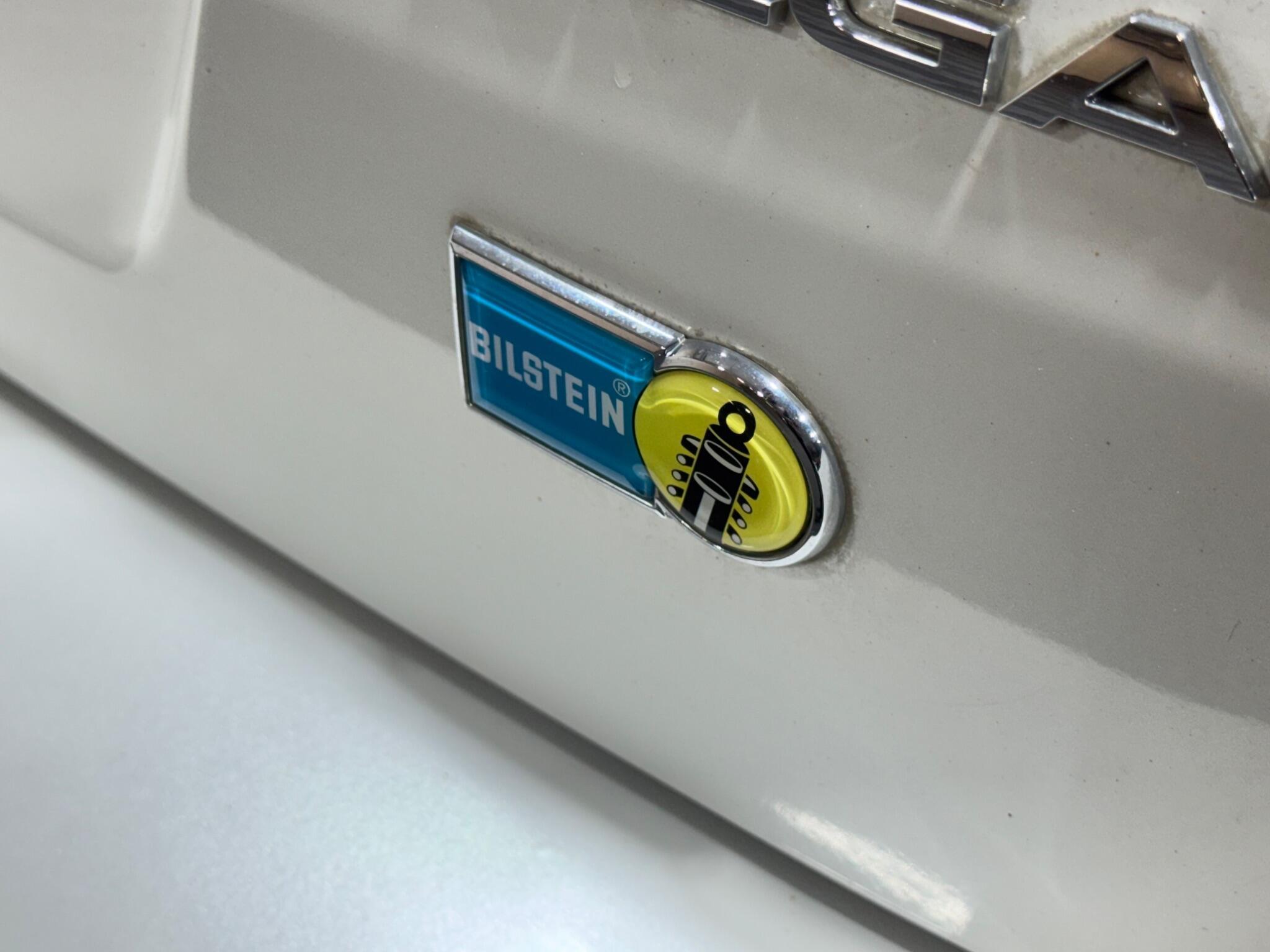 Subaru Legacy - Image 15