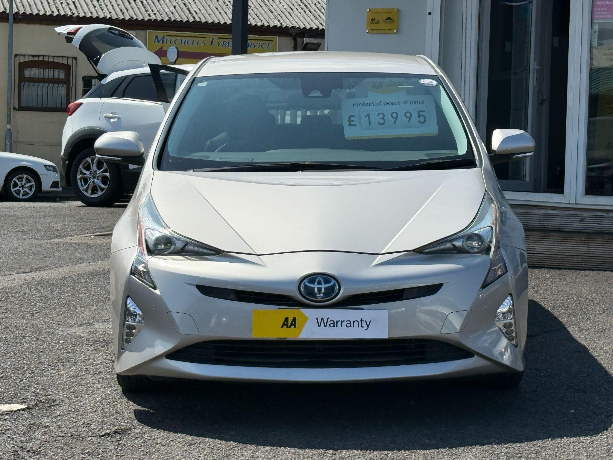 Toyota Prius - Image 7