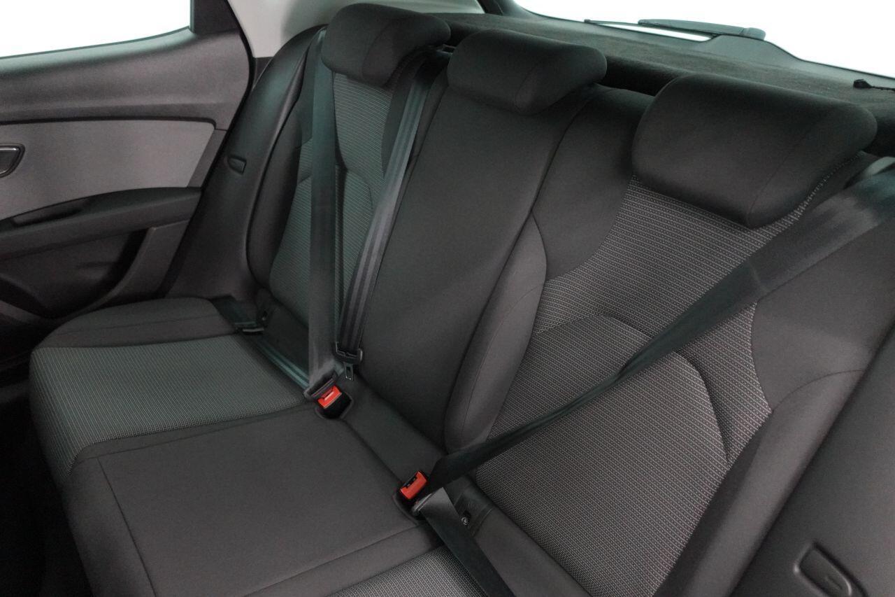 SEAT Leon - Image 20