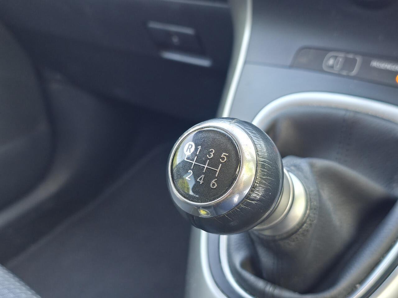 Toyota Verso - Image 21