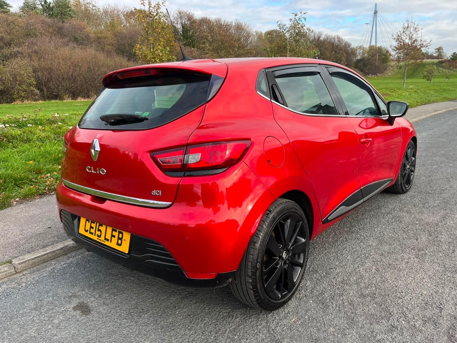 Renault Clio - Image 3