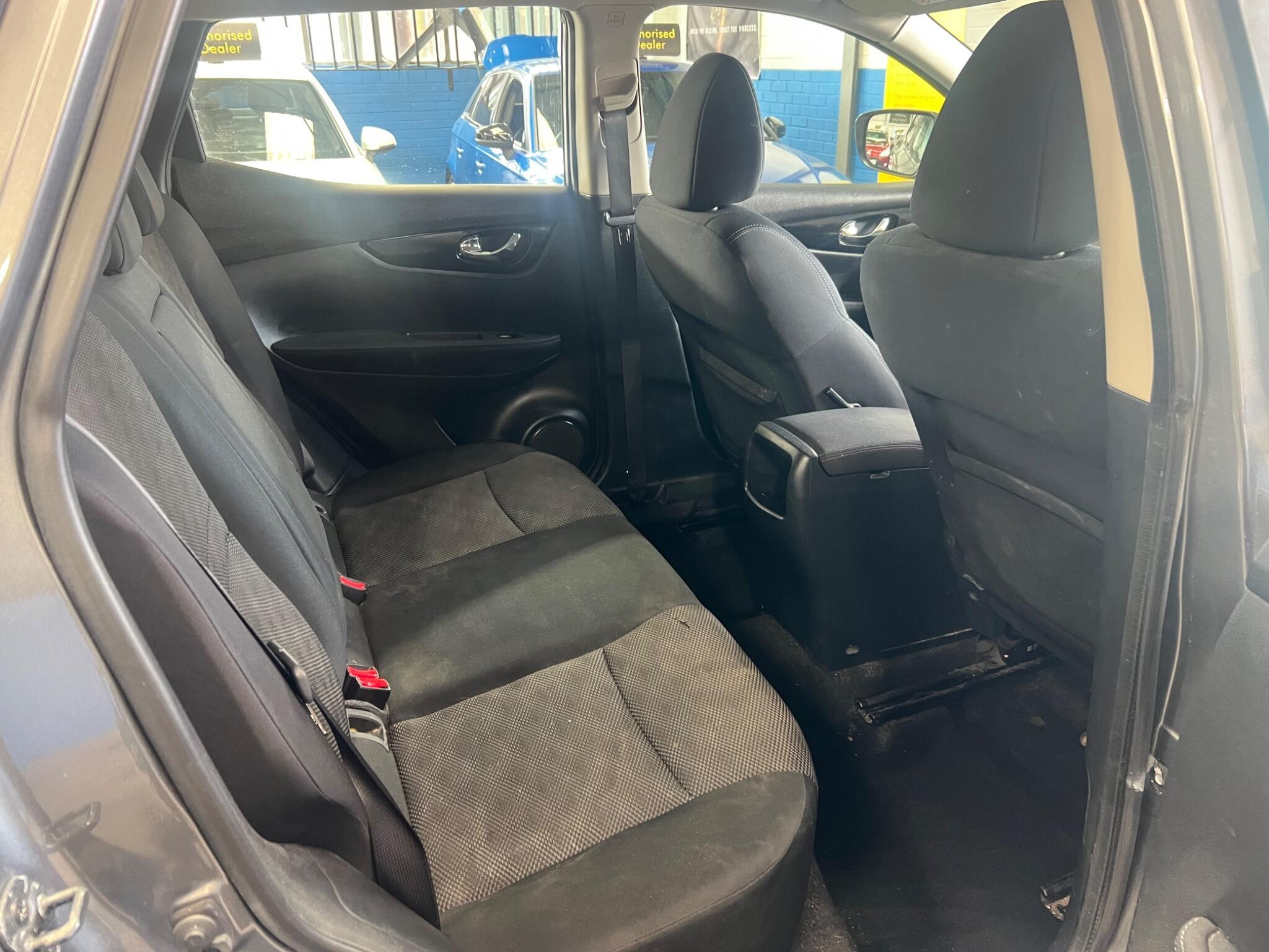 Nissan Qashqai - Image 21