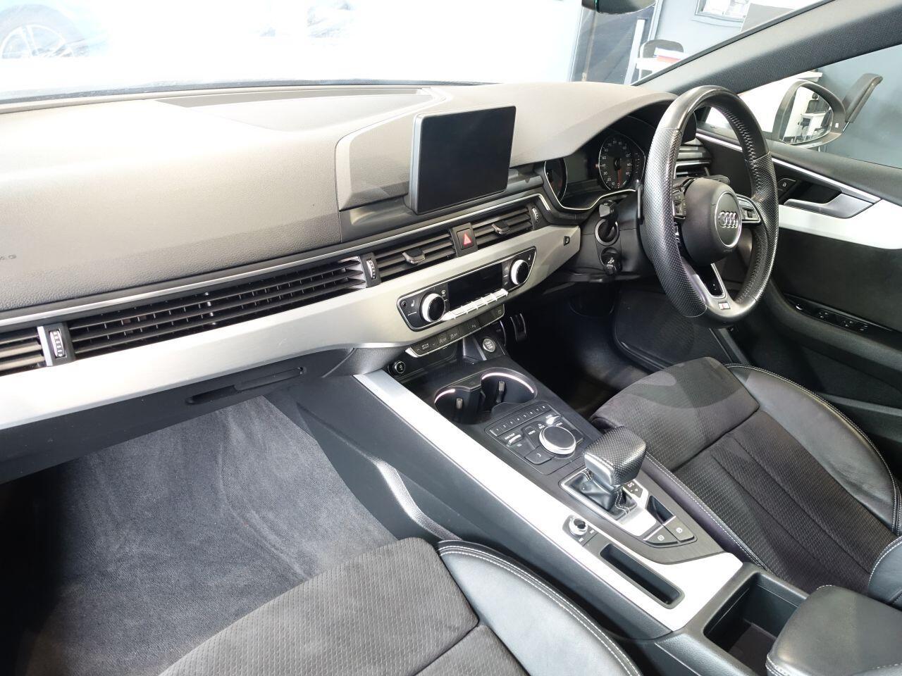 Audi A5 - Image 11