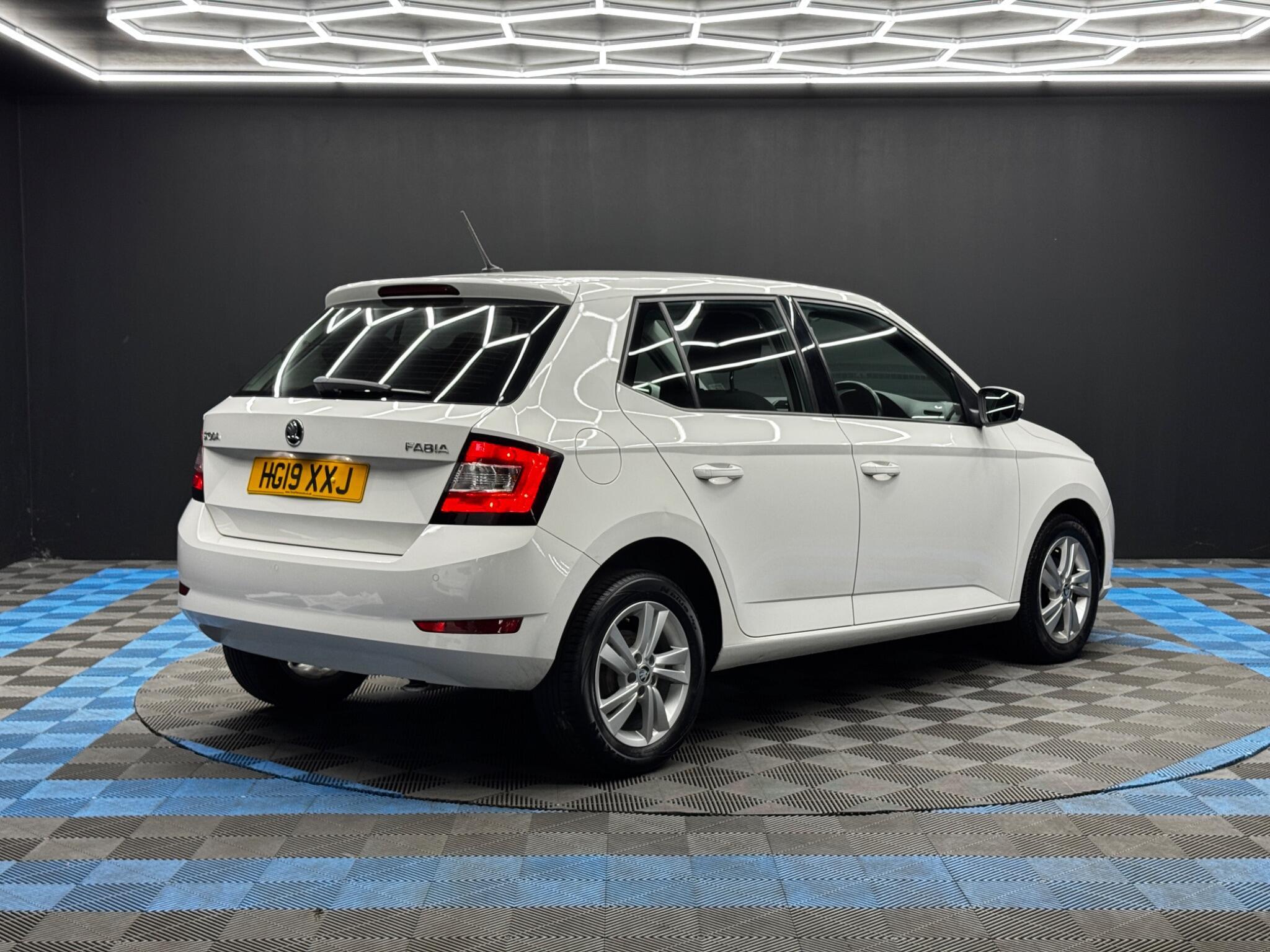 Skoda Fabia - Image 5