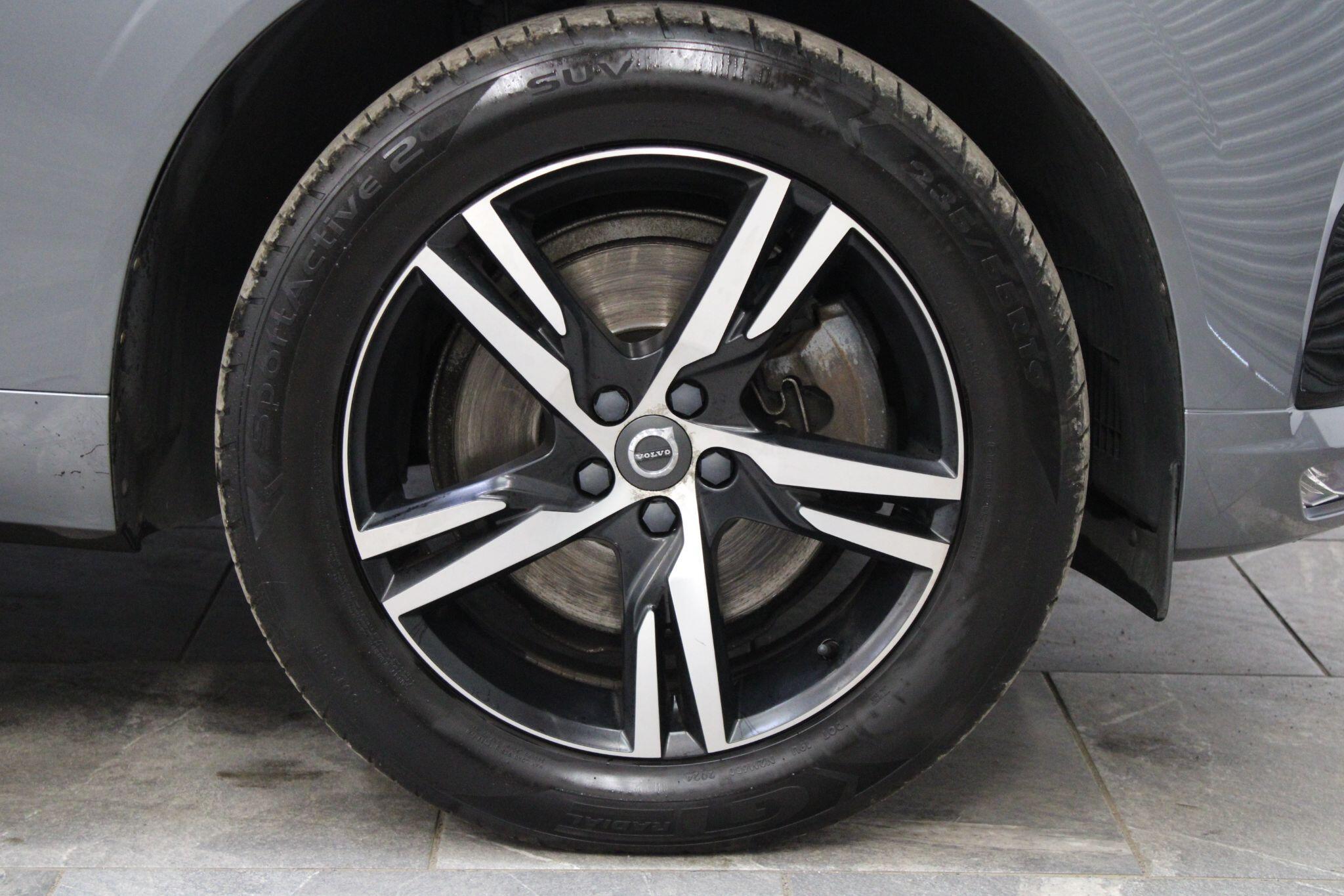 Volvo XC60 - Image 9