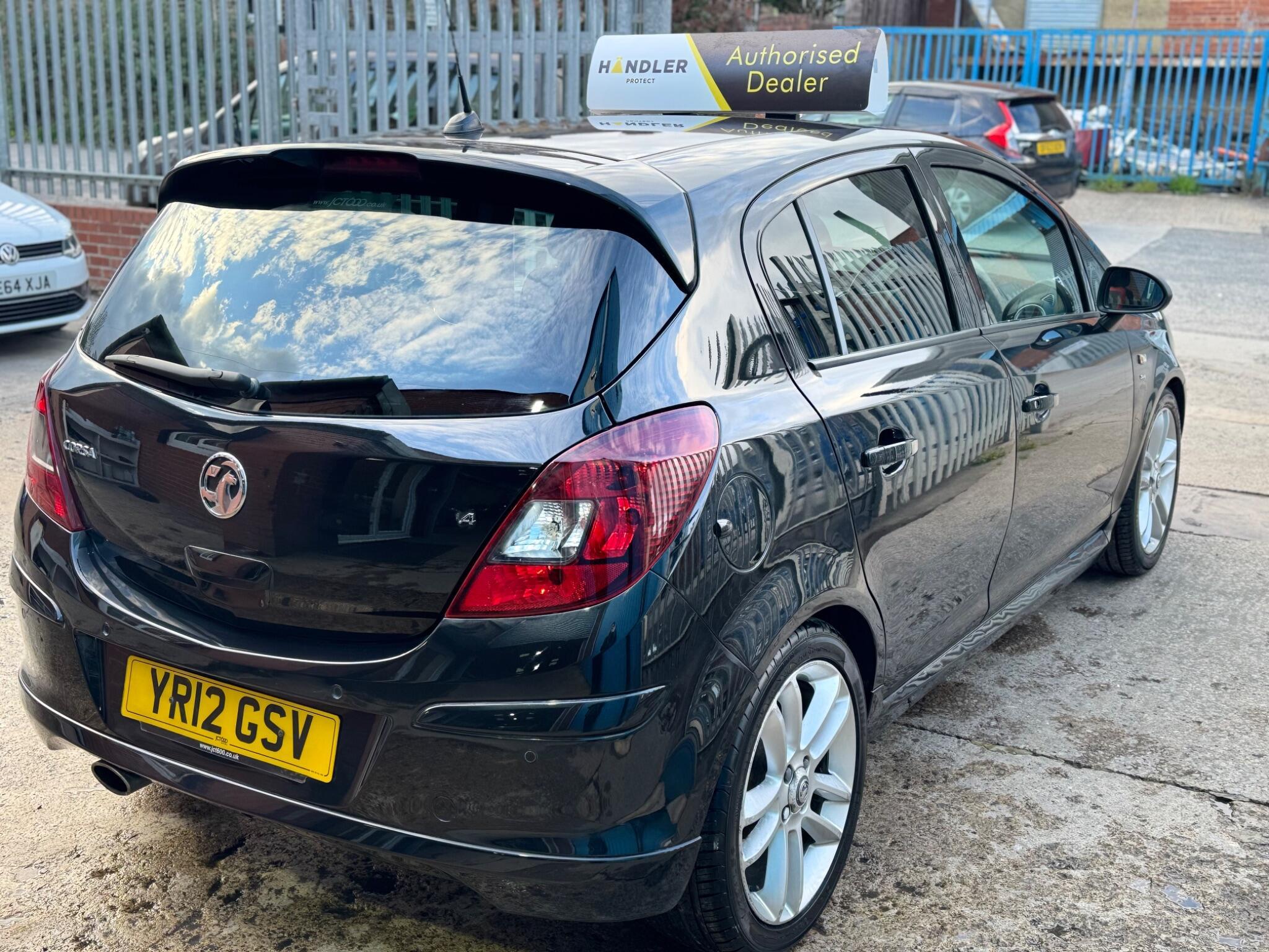 Vauxhall Corsa - Image 23