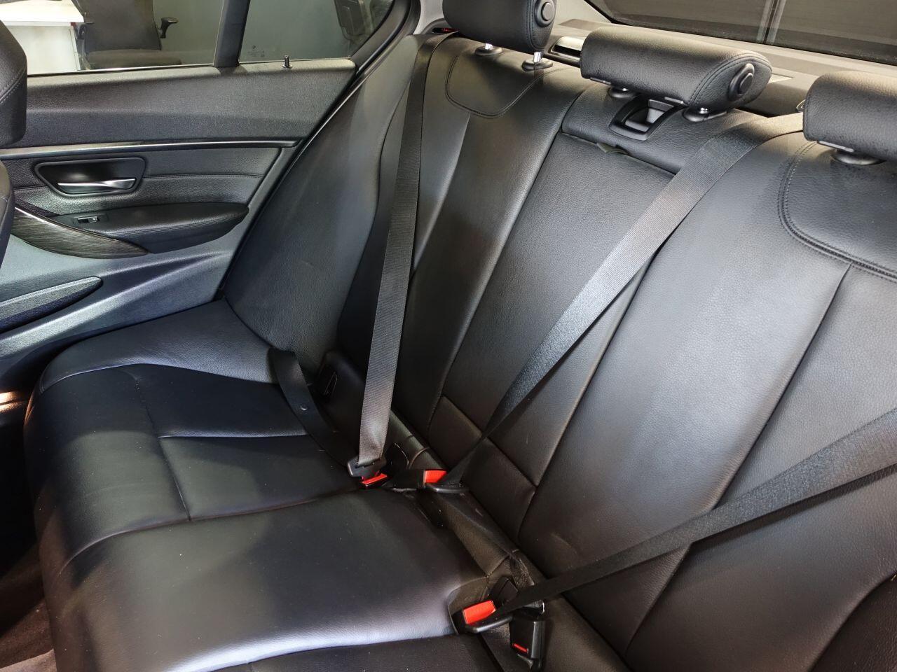 BMW 3 Series - Image 19