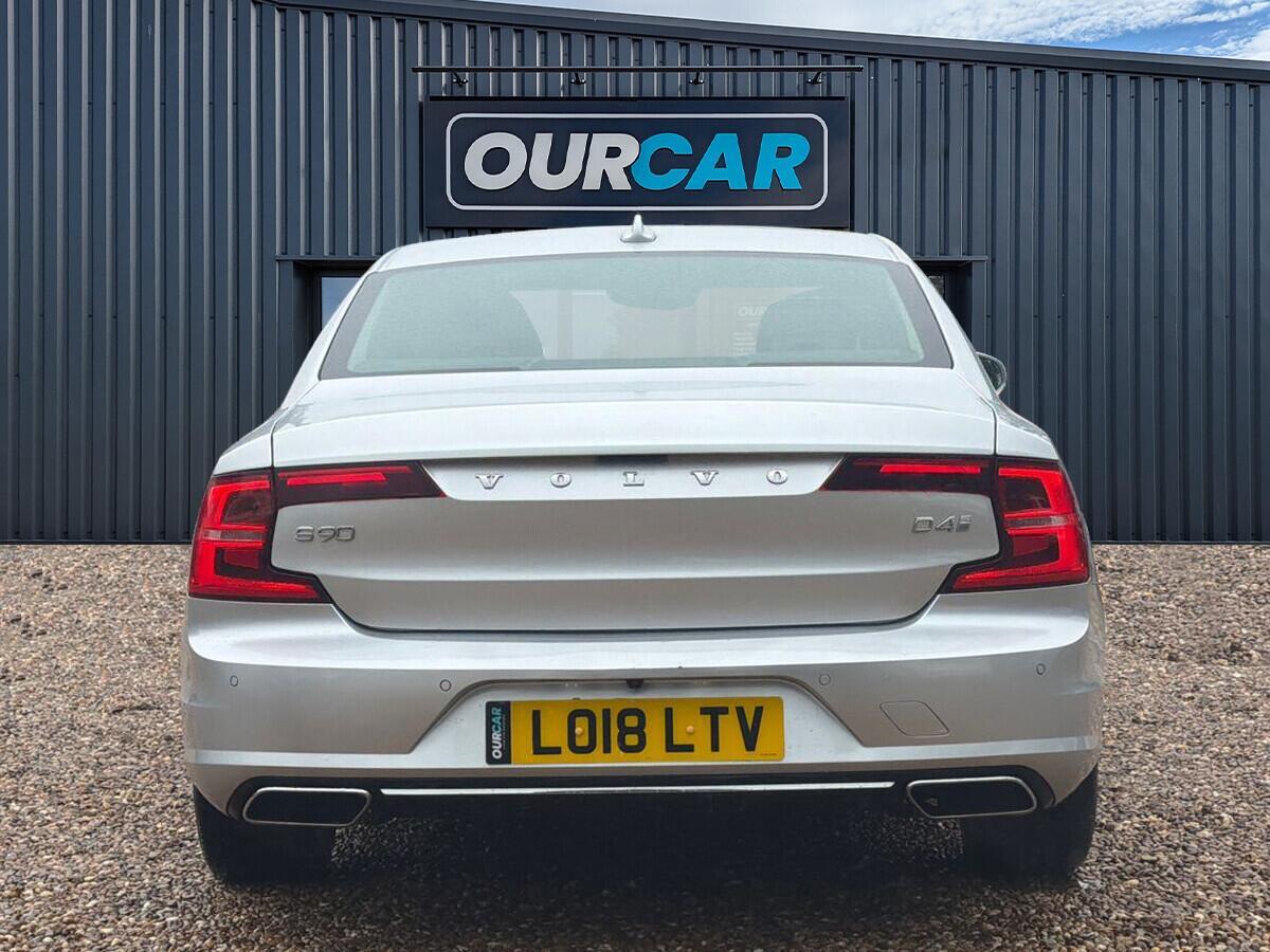 Volvo S90 - Image 4