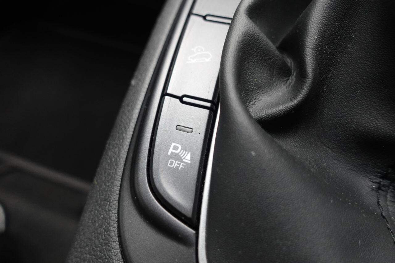 Hyundai Kona - Image 33