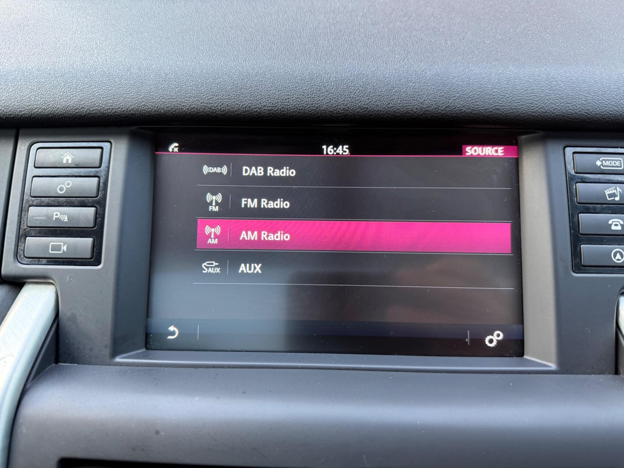 Land Rover DISCOVERY SPORT - Image 10
