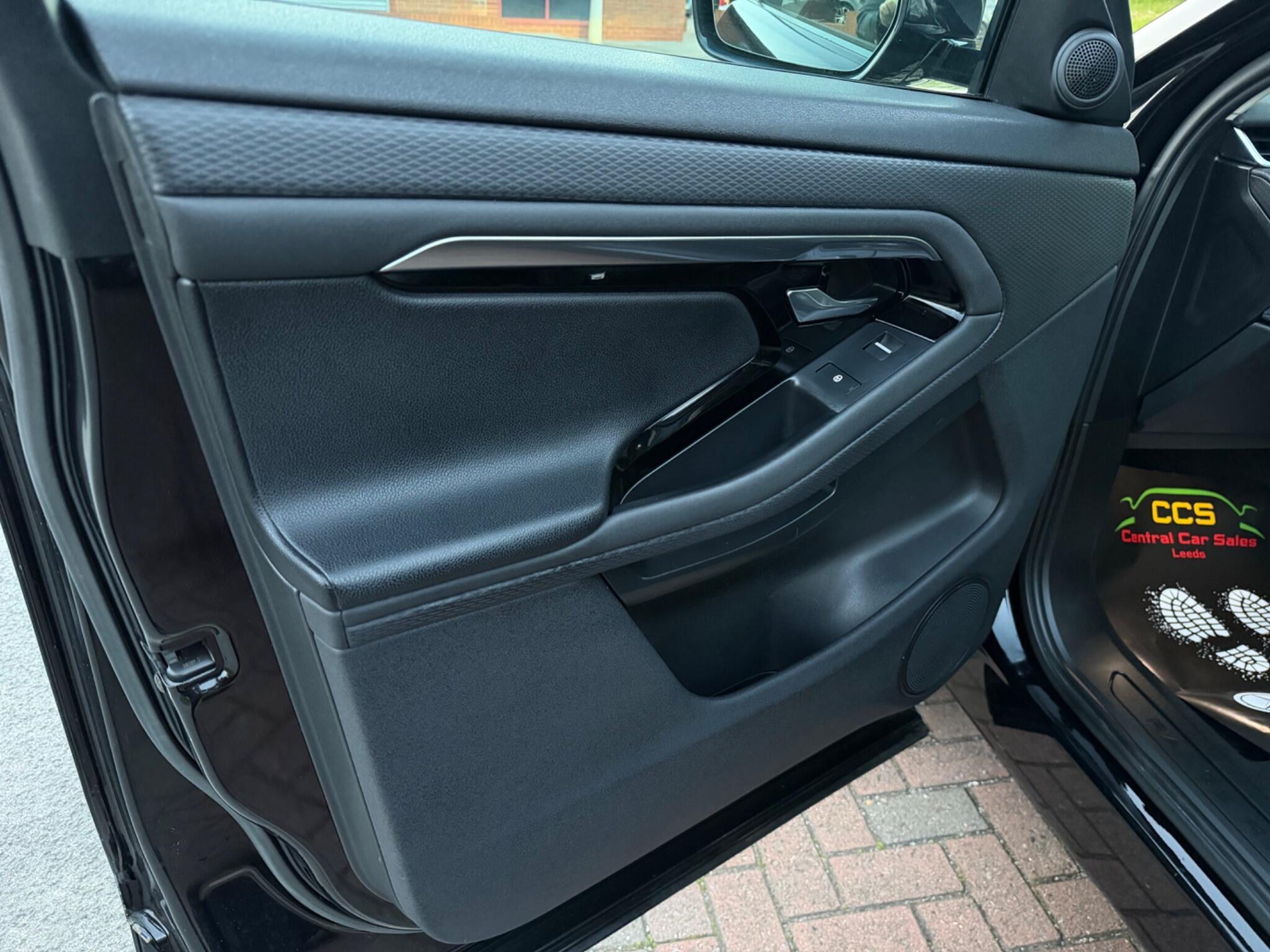 Land Rover Range Rover Evoque - Image 46