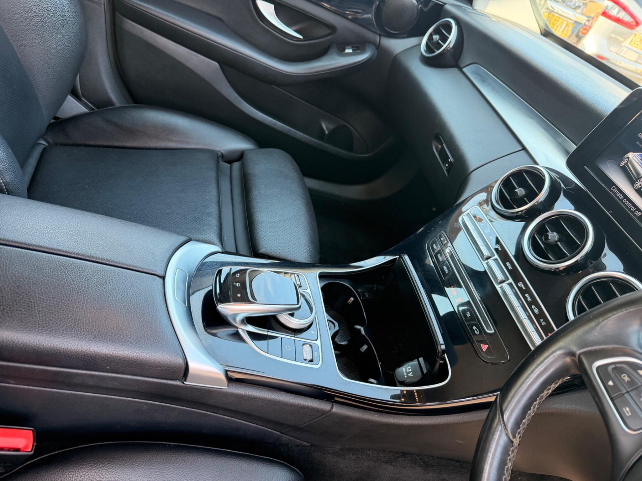 Mercedes C Class - Image 18
