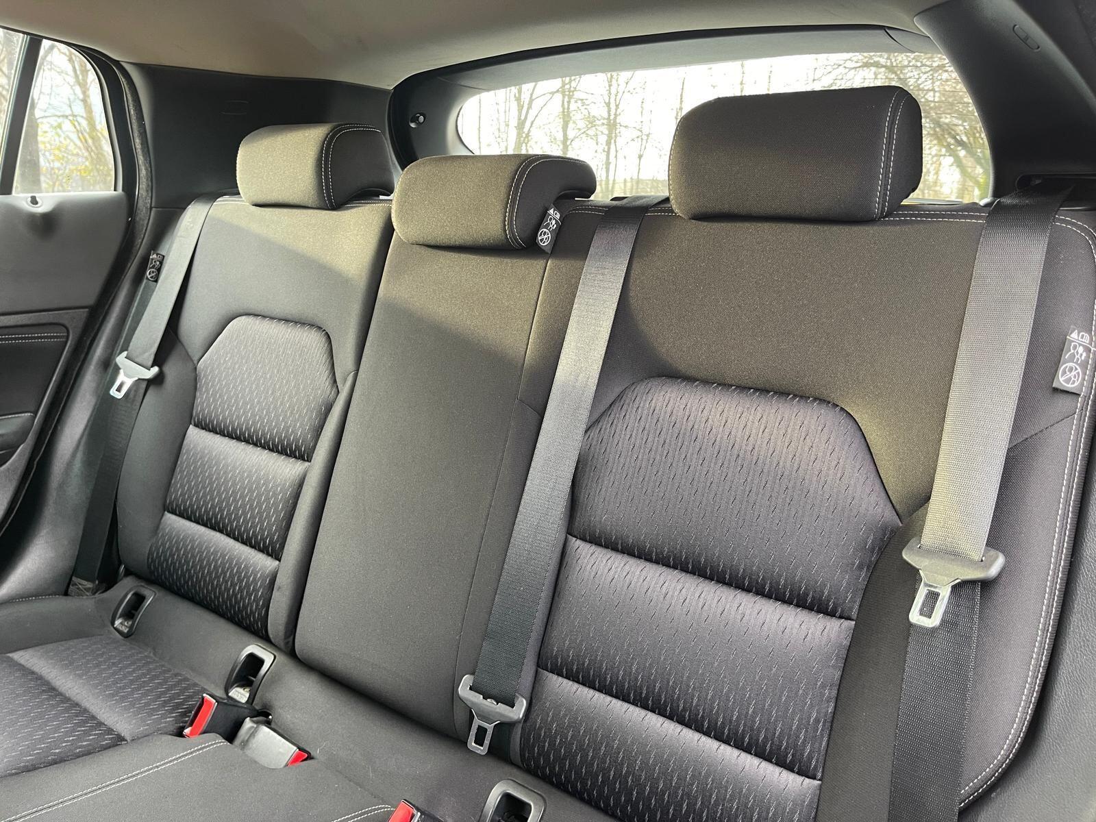 Infiniti Q30 - Image 24