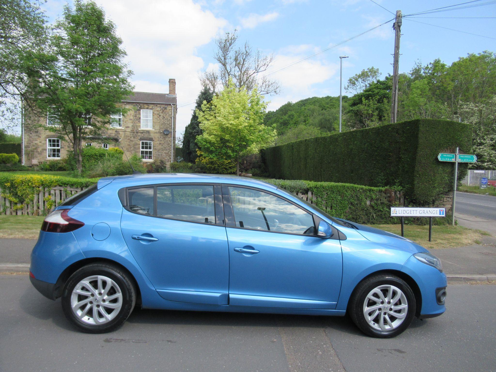 Renault Megane - Image 2